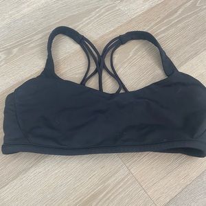 Lululemon sports bra size 2
